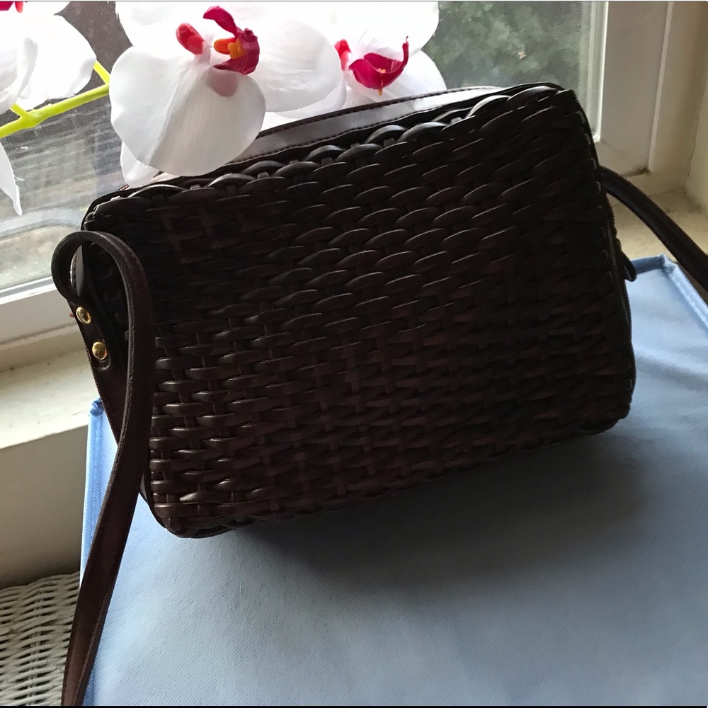 Vintage Looking Body Bag